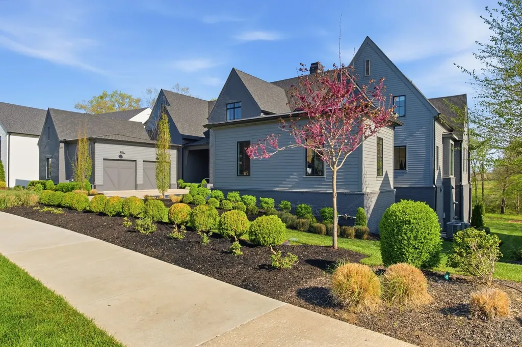 9048 Passiflora Court College Grove TN 37046