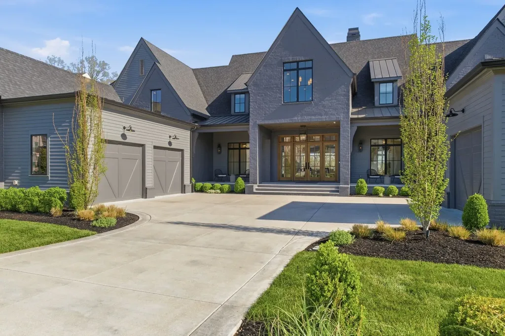 9048 Passiflora Court College Grove TN 37046