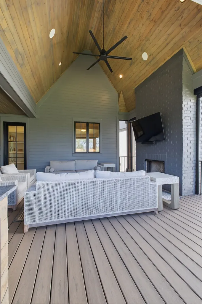 9048 Passiflora Court College Grove TN 37046