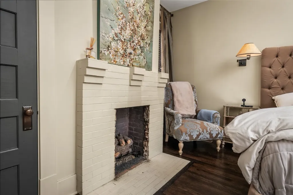 240 4th Ave, S Franklin TN 37064