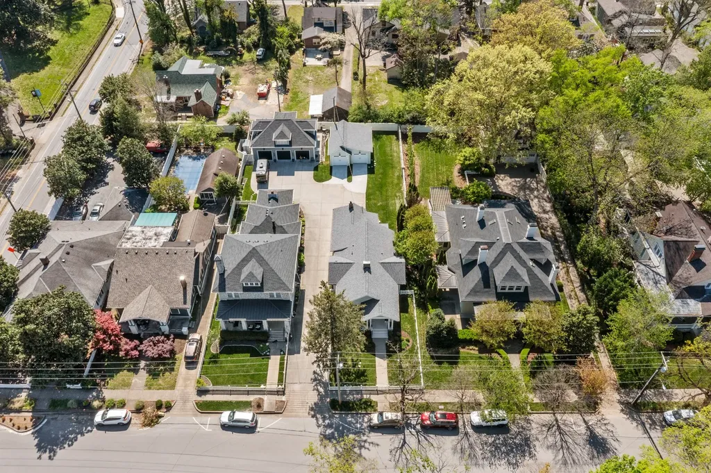 240 4th Ave, S Franklin TN 37064