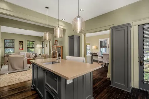240 4th Ave, S Franklin TN 37064