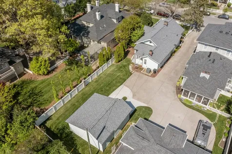 240 4th Ave, S Franklin TN 37064