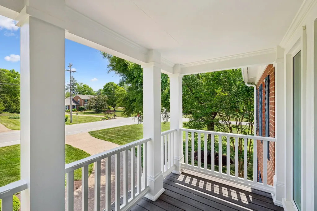 1305 Arrowhead Drive Brentwood TN 37027