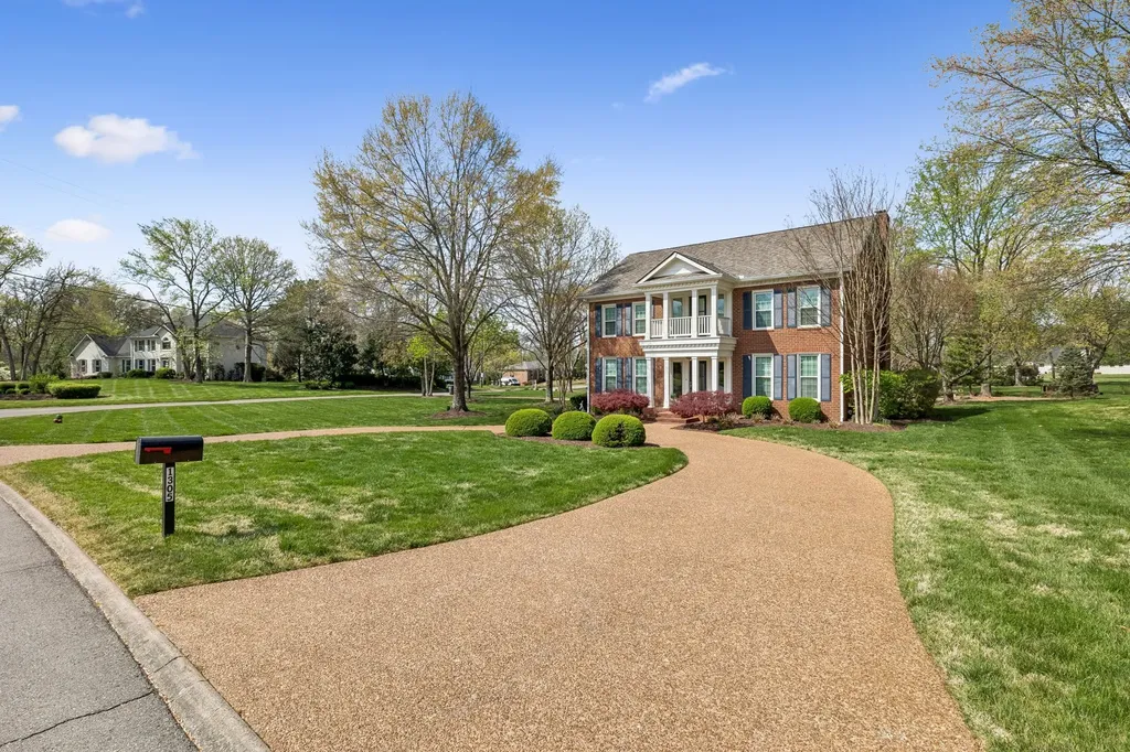 1305 Arrowhead Drive Brentwood TN 37027
