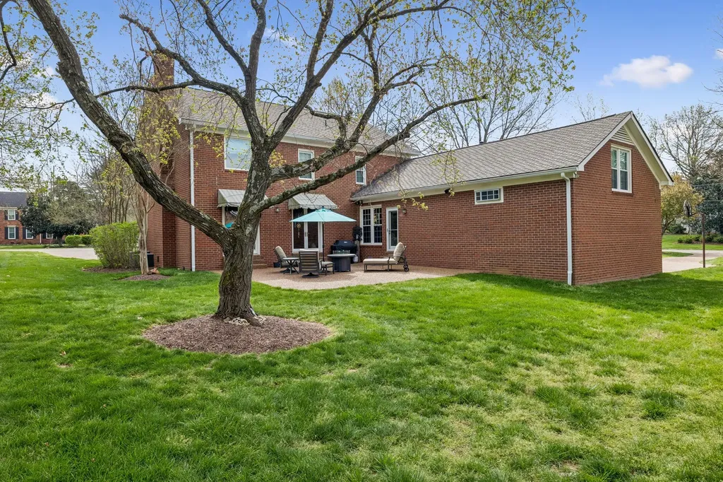 1305 Arrowhead Drive Brentwood TN 37027