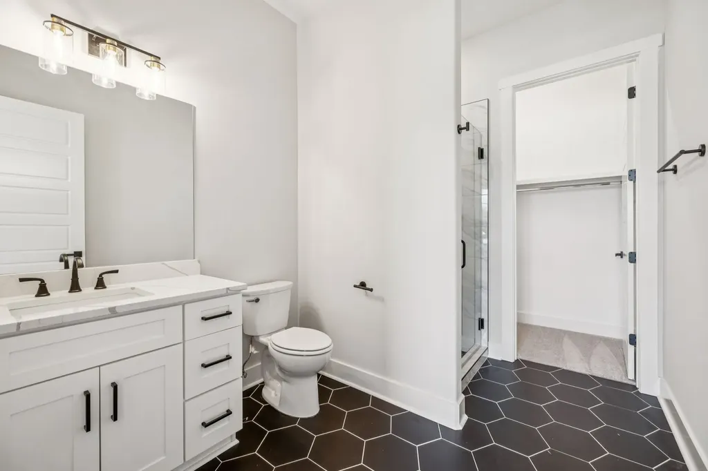 16 Blairmont Court Winchester TN 37398