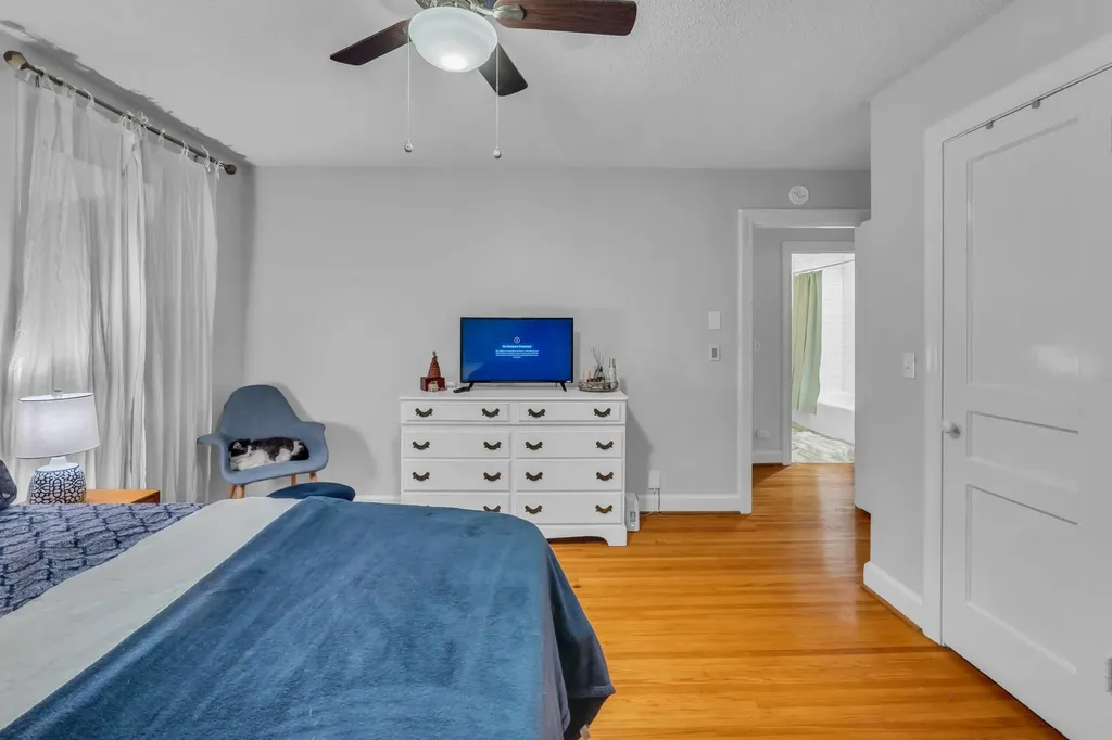 2205 Crestline Drive Nashville TN 37214