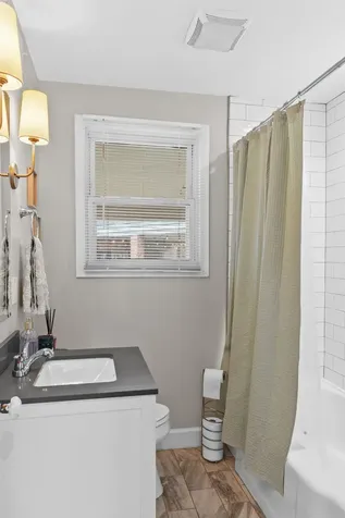 2205 Crestline Drive Nashville TN 37214