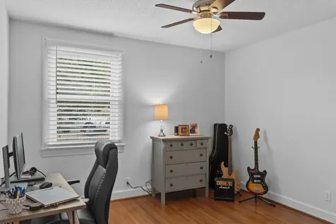 2205 Crestline Drive Nashville TN 37214