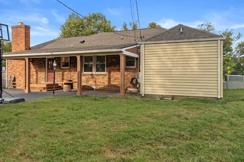 2205 Crestline Drive Nashville TN 37214
