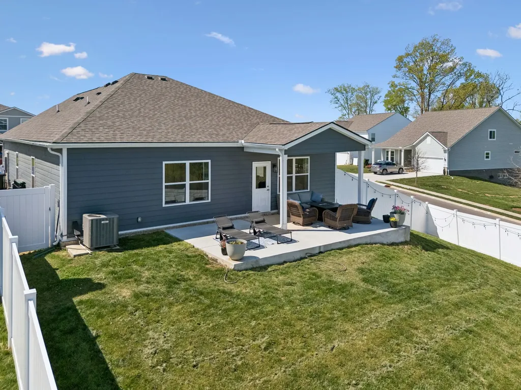 4201 Ellie Court Columbia TN 38401