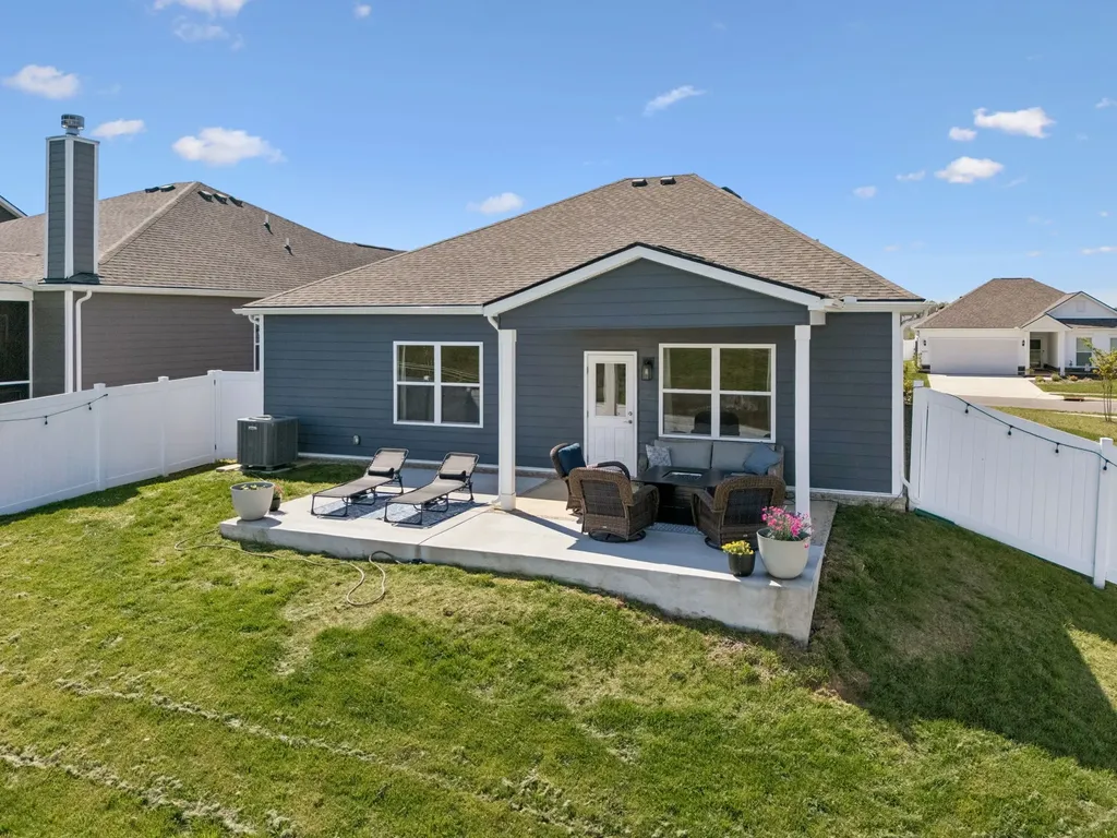 4201 Ellie Court Columbia TN 38401