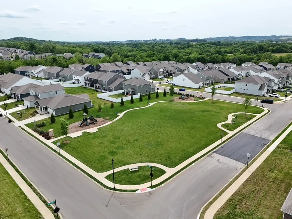 4201 Ellie Court Columbia TN 38401