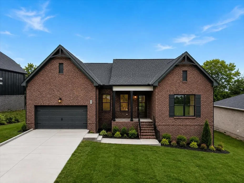 1006 Tiane Trail Gallatin TN 37066
