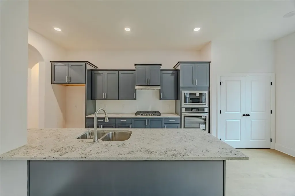 1006 Tiane Trail Gallatin TN 37066