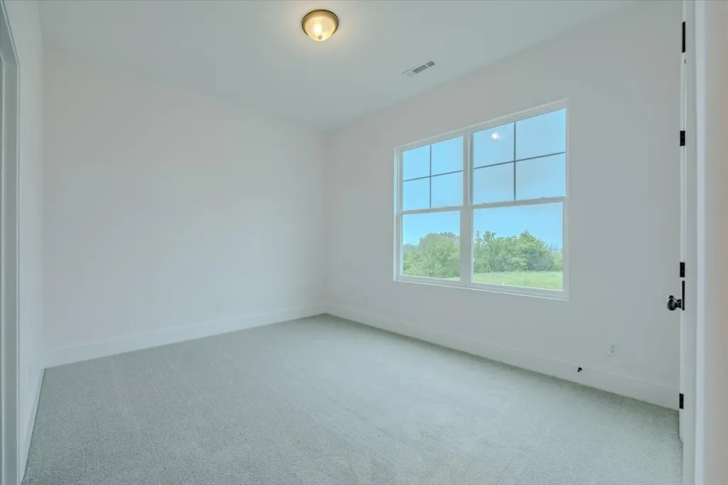 1006 Tiane Trail Gallatin TN 37066