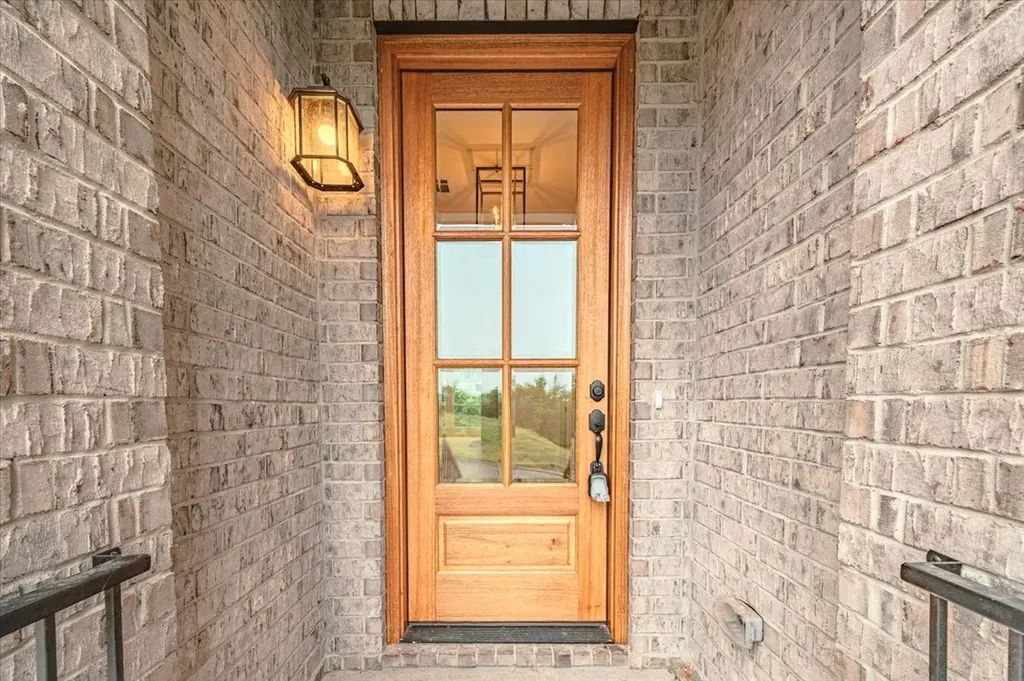 1004 Tiane Trail Gallatin TN 37066