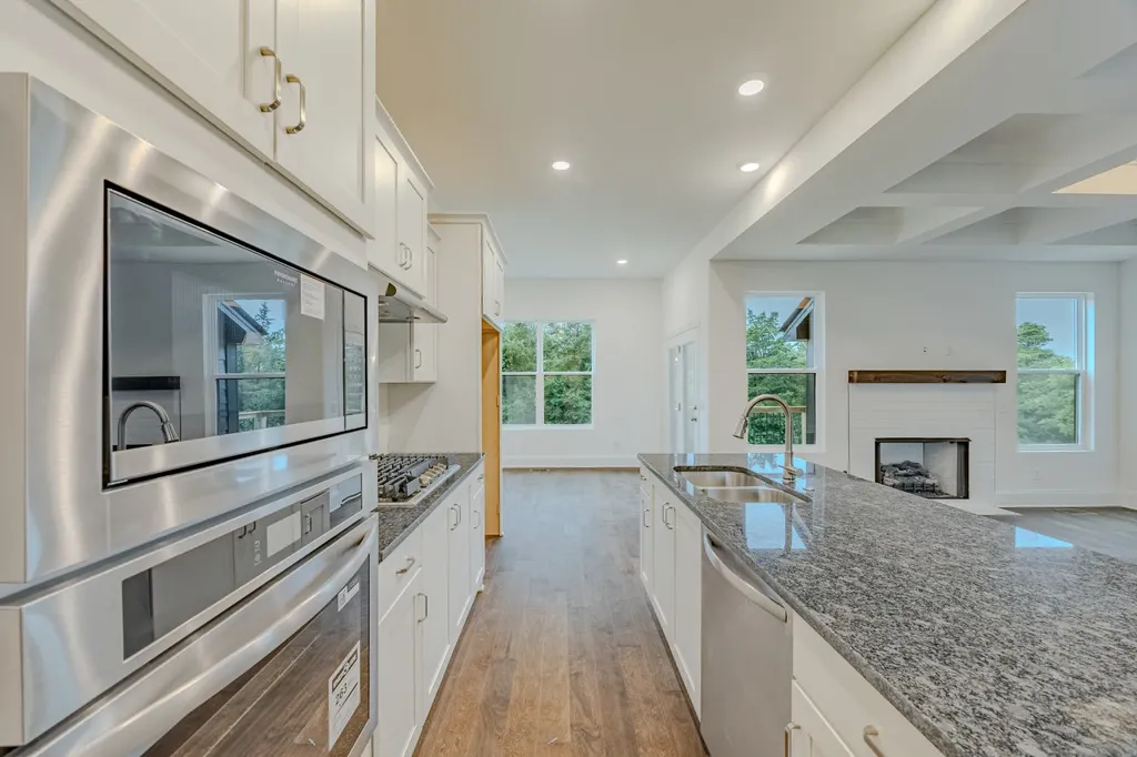 1008 Tiane Trail Gallatin TN 37066