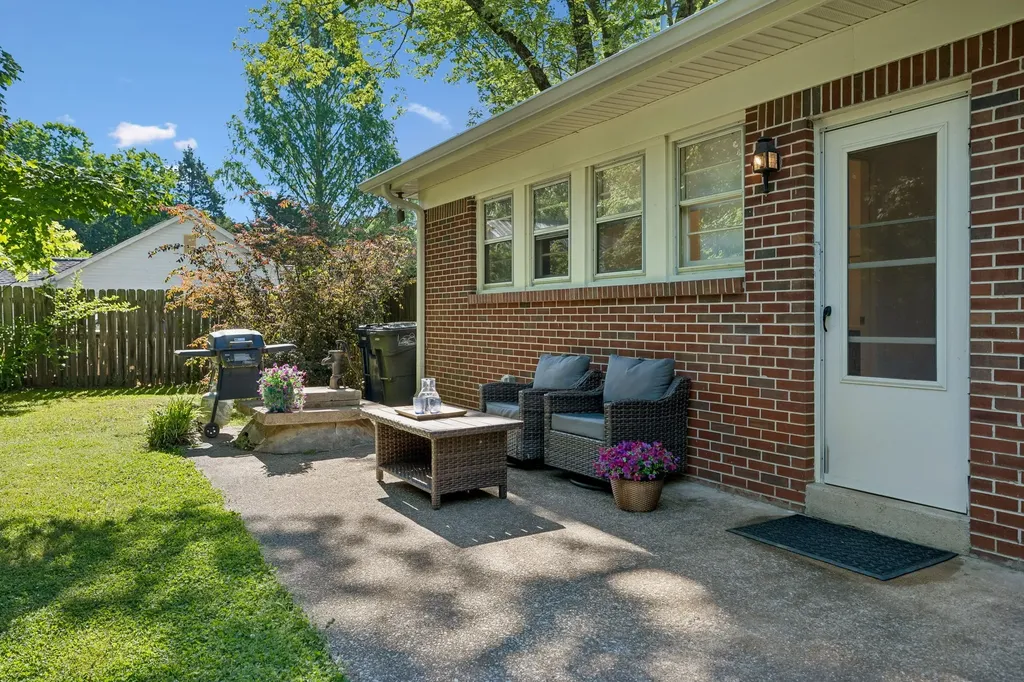 113 6th Avenue Columbia TN 38401