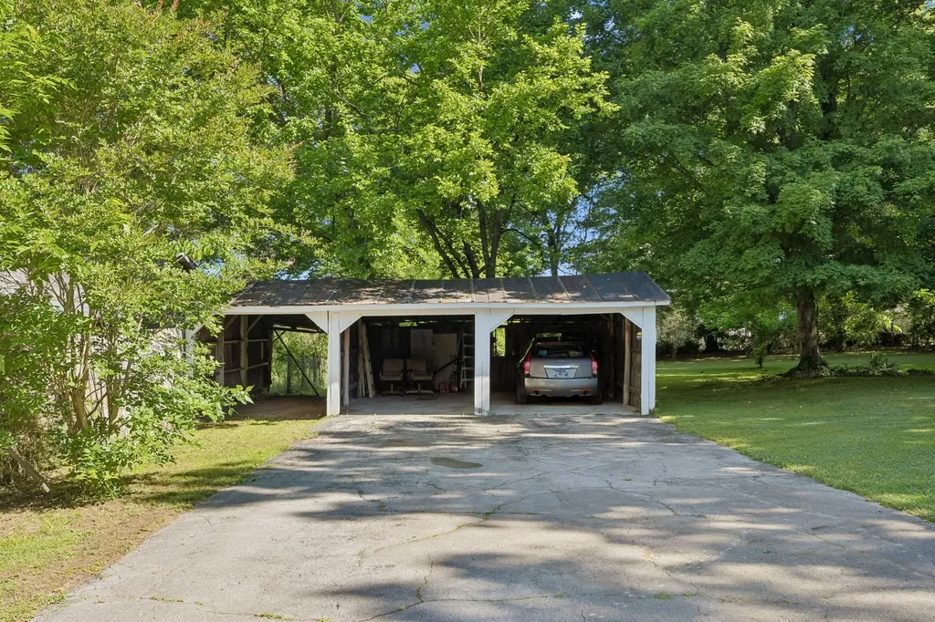 113 6th Avenue Columbia TN 38401