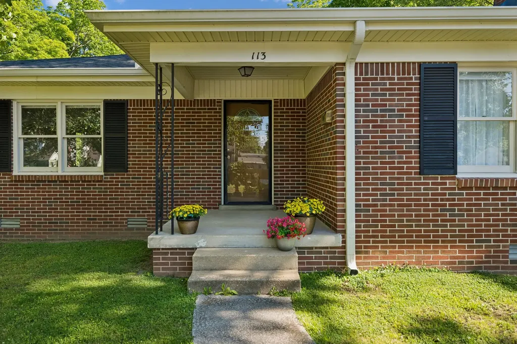 113 6th Avenue Columbia TN 38401