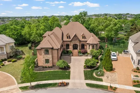 105 Bingham Street Gallatin TN 37066