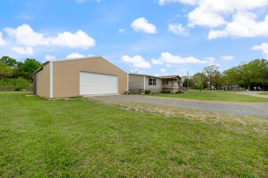 7112 Cobb Road Christiana TN 37037