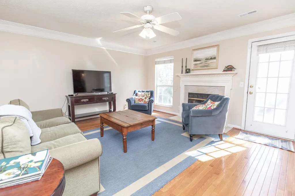 189 E Harbor Hendersonville TN 37075