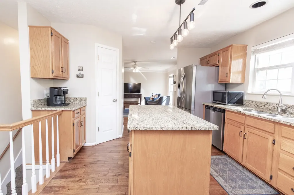 189 E Harbor Hendersonville TN 37075