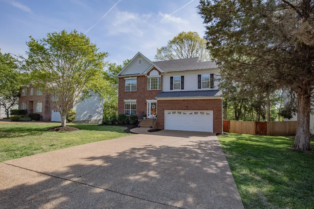 189 E Harbor Hendersonville TN 37075
