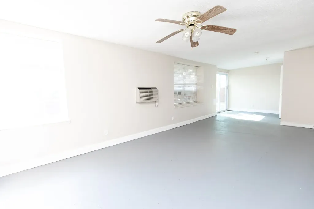189 E Harbor Hendersonville TN 37075