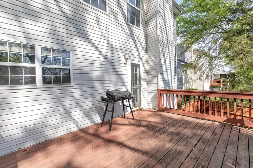 189 E Harbor Hendersonville TN 37075