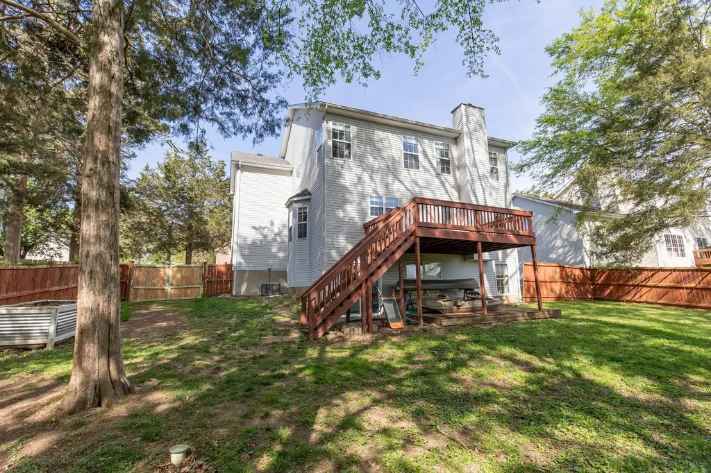 189 E Harbor Hendersonville TN 37075
