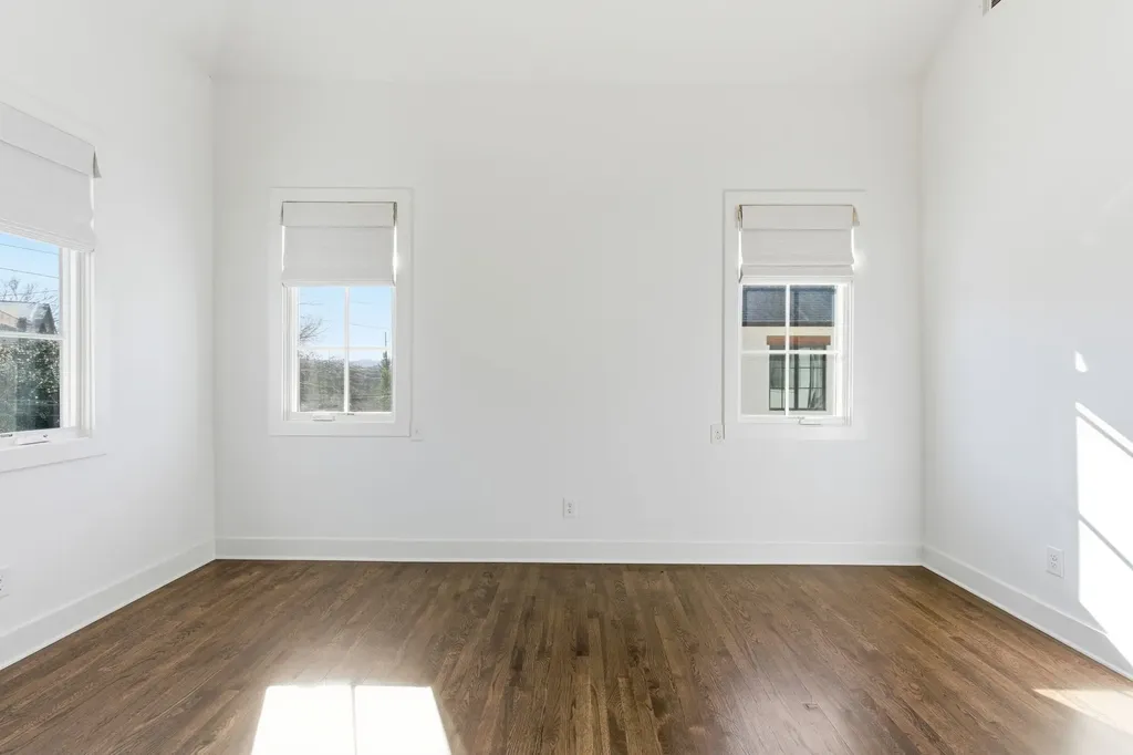 519 Chesterfield Avenue Nashville TN 37212