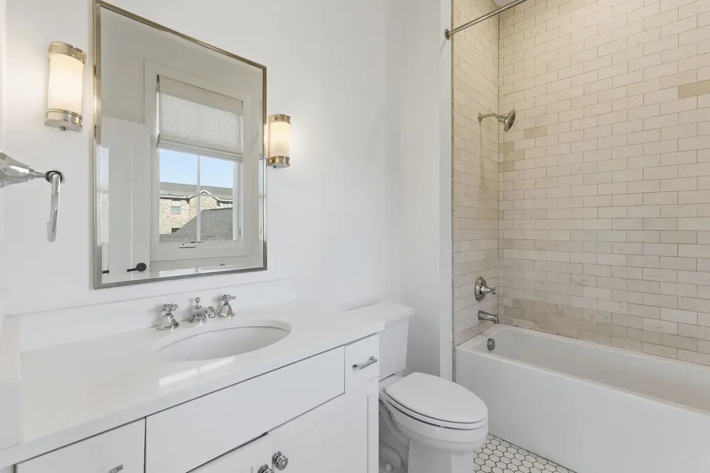 519 Chesterfield Avenue Nashville TN 37212