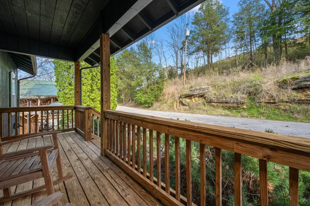 929 Old Casey Cove Road Smithville TN 37166