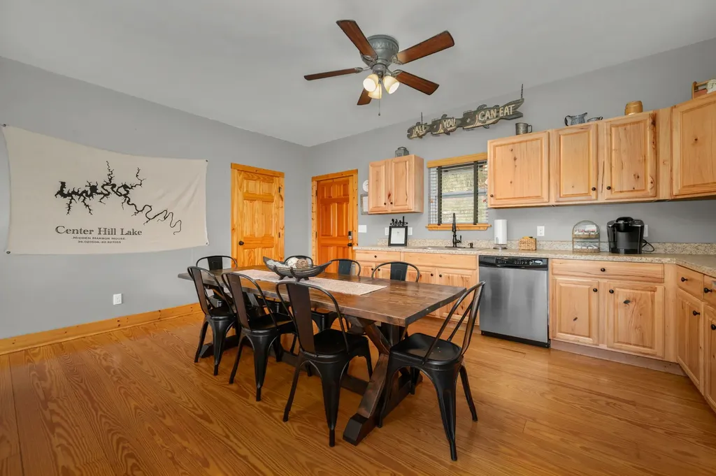 929 Old Casey Cove Road Smithville TN 37166