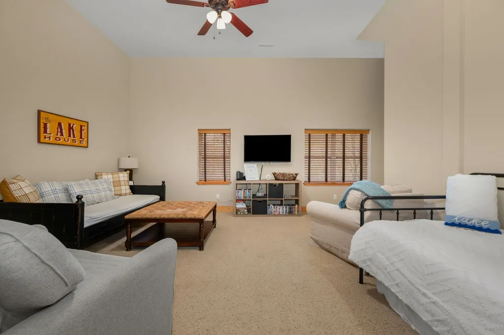 929 Old Casey Cove Road Smithville TN 37166