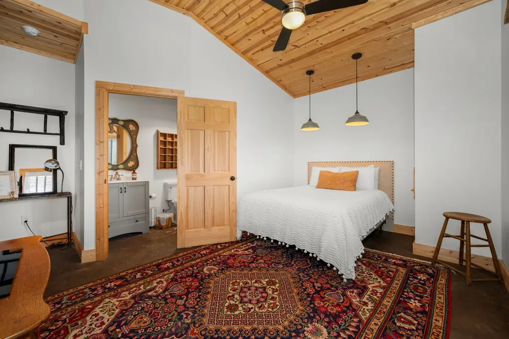 929 Old Casey Cove Road Smithville TN 37166