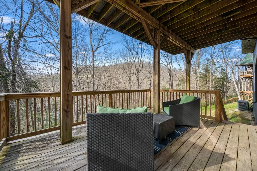 929 Old Casey Cove Road Smithville TN 37166