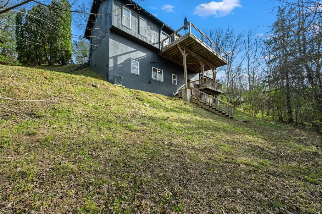 929 Old Casey Cove Road Smithville TN 37166