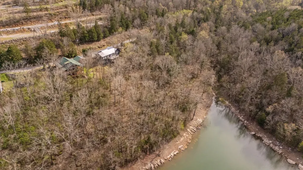929 Old Casey Cove Road Smithville TN 37166