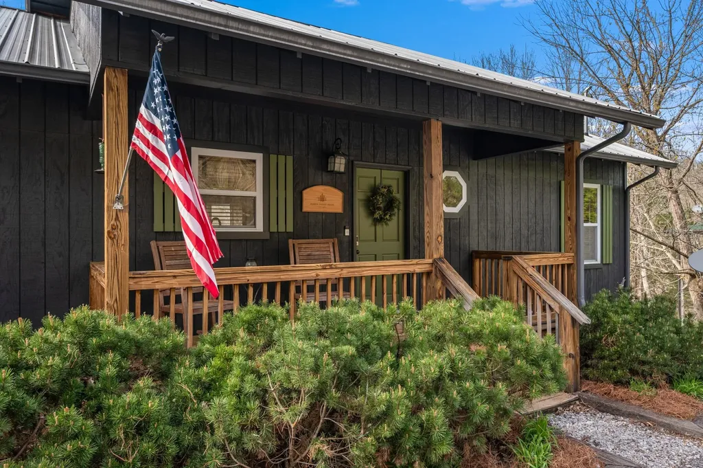 929 Old Casey Cove Road Smithville TN 37166