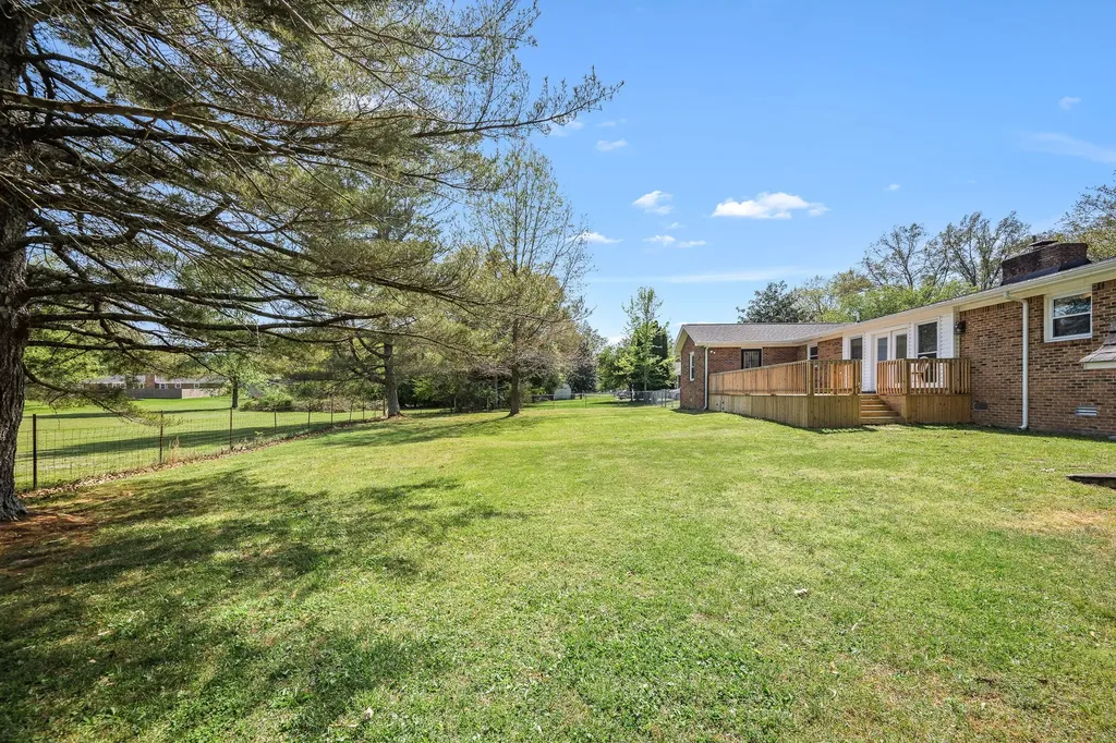 906 Country Club Drive Tullahoma TN 37388