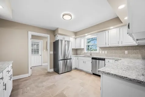 906 Country Club Drive Tullahoma TN 37388