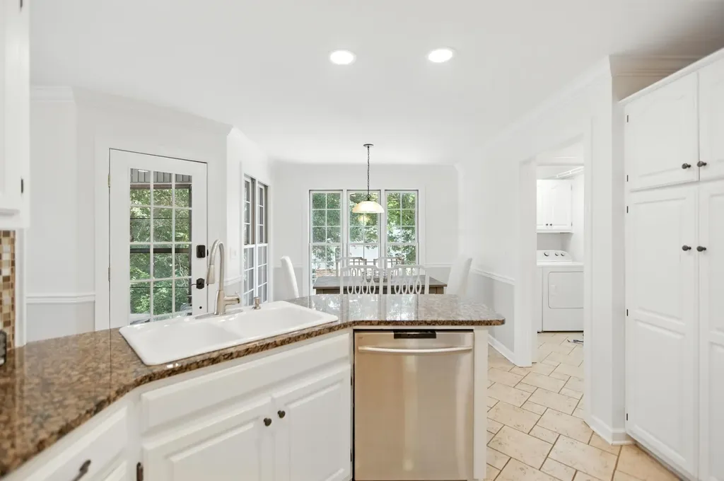 208 Loop Drive Winchester TN 37398