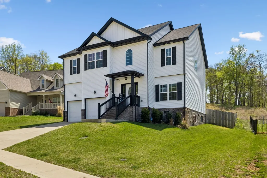 380 Barry Drive Clarksville TN 37040