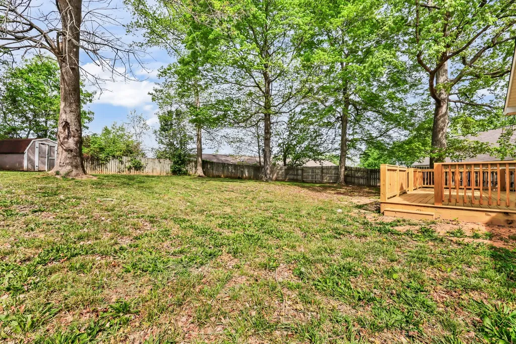 1710 Thistlewood Drive Clarksville TN 37042