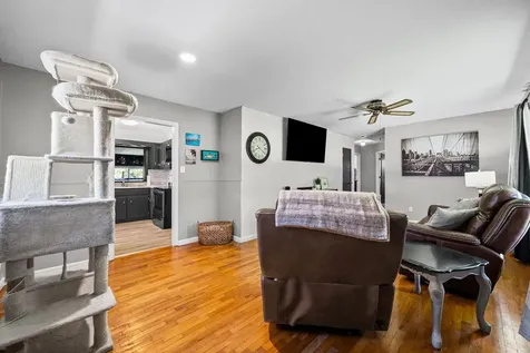 208 Navaho Trail Hopkinsville KY 42240